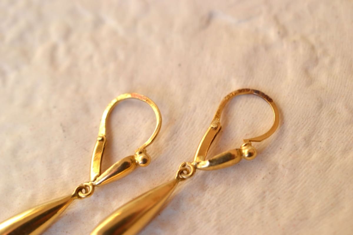 pendants d'oreilles fileuses