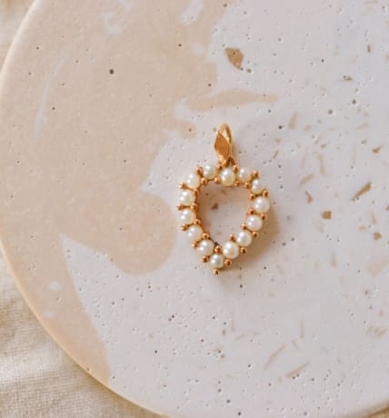 Pendentif coeur en Or jaune 18 carats orné de Perles de culture