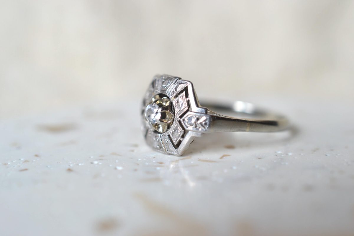 bague art deco diamant
