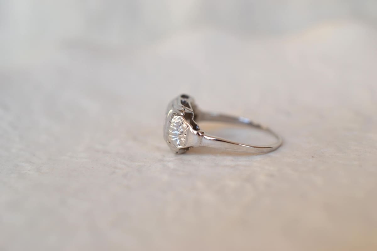 bague art deco or blanc diamants