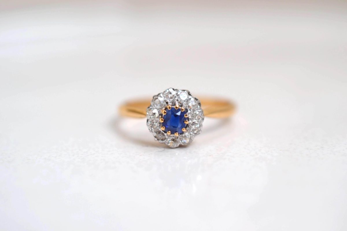 bague marguerite 2 ors saphir diamants