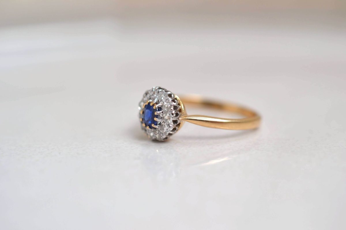 bague marguerite saphir et diamants
