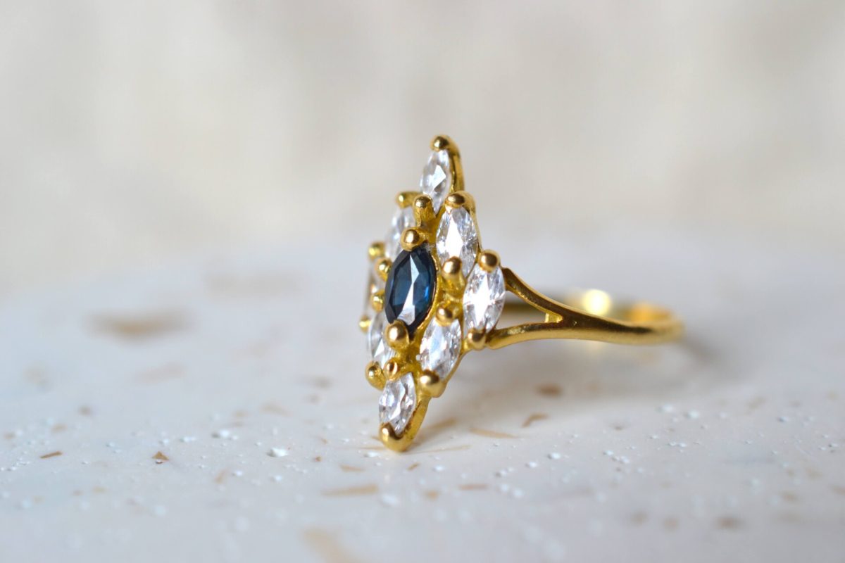 bague saphir navette