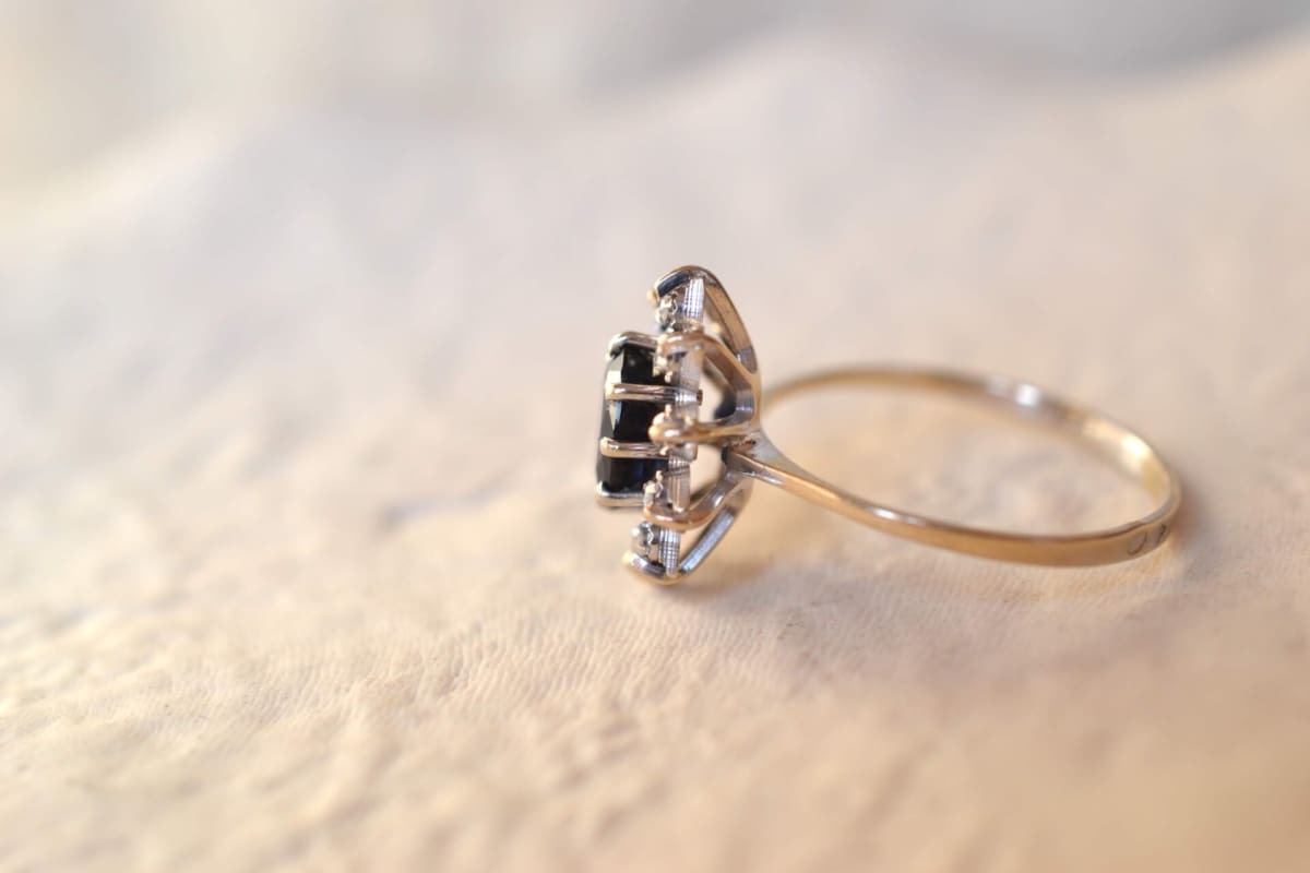 marguerite saphir diamants