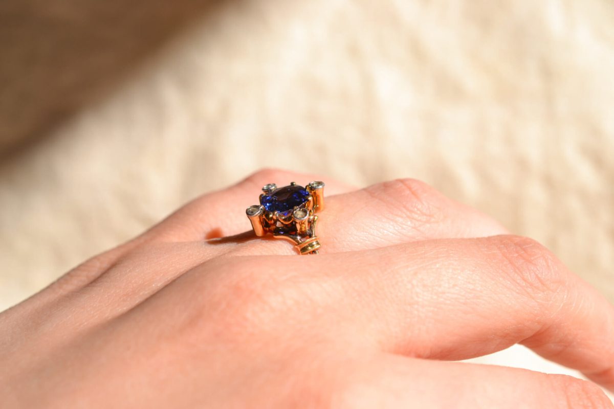 Bague de fiançailles Vintage en Or jaune 18 carats sertie d'un Saphir de synthèse et de Diamants