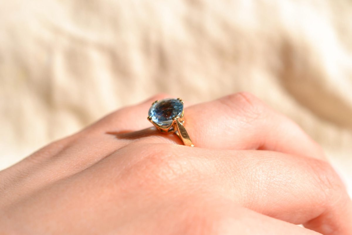 Bague de fiançailles Vintage en Or jaune 18 carats sertie d'une Aigue-Marine