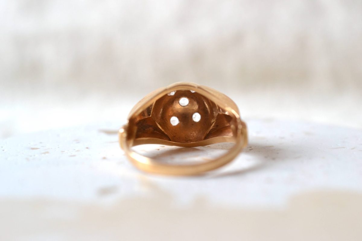 bague bombée 18 carats