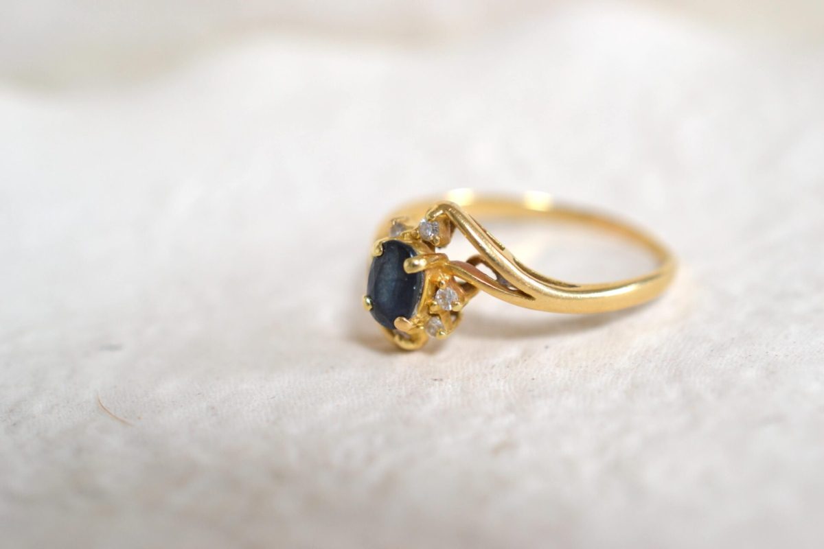 bague fleur saphir diamants