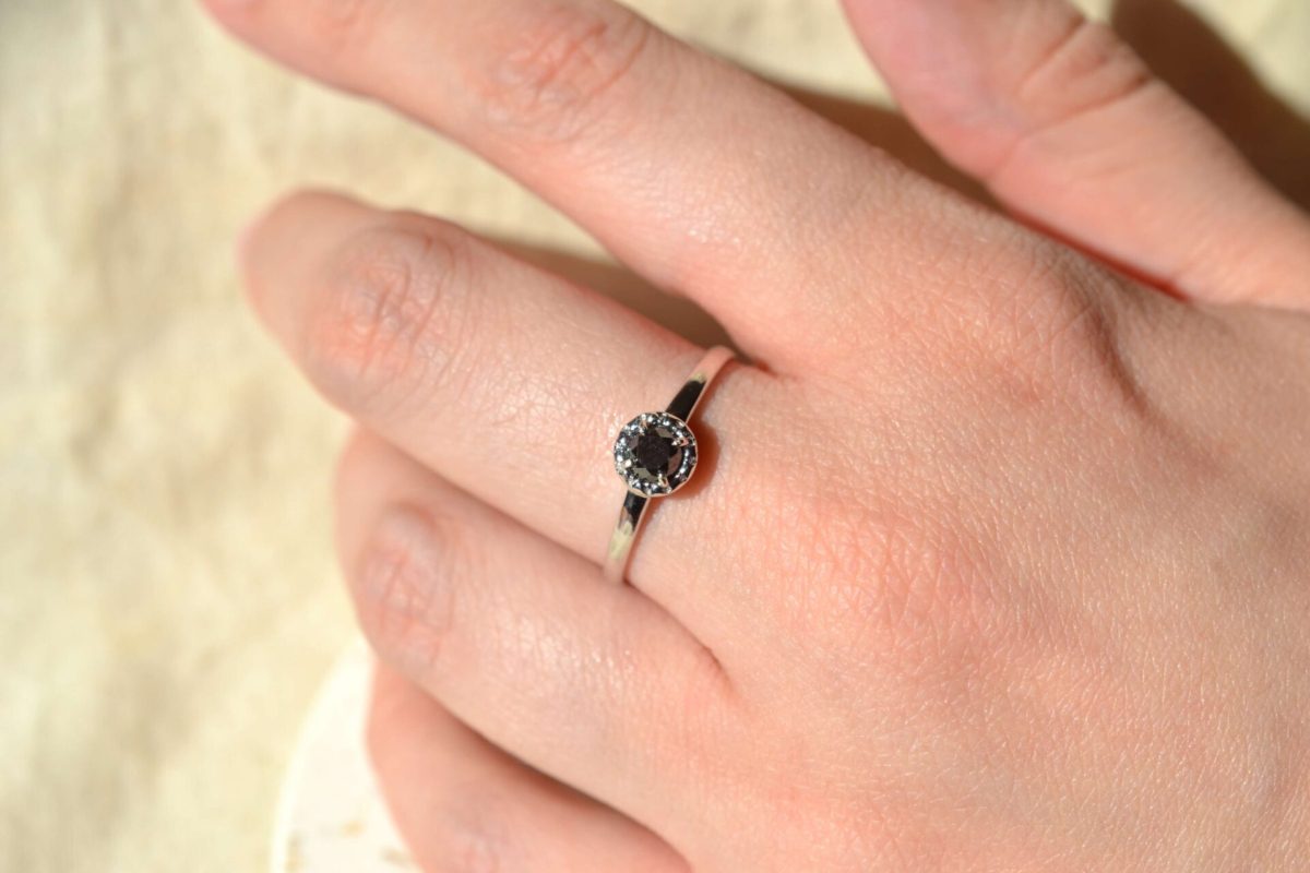 bague noire