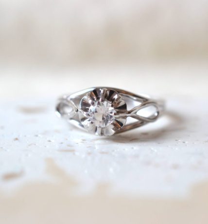 bague or blanc oxyde