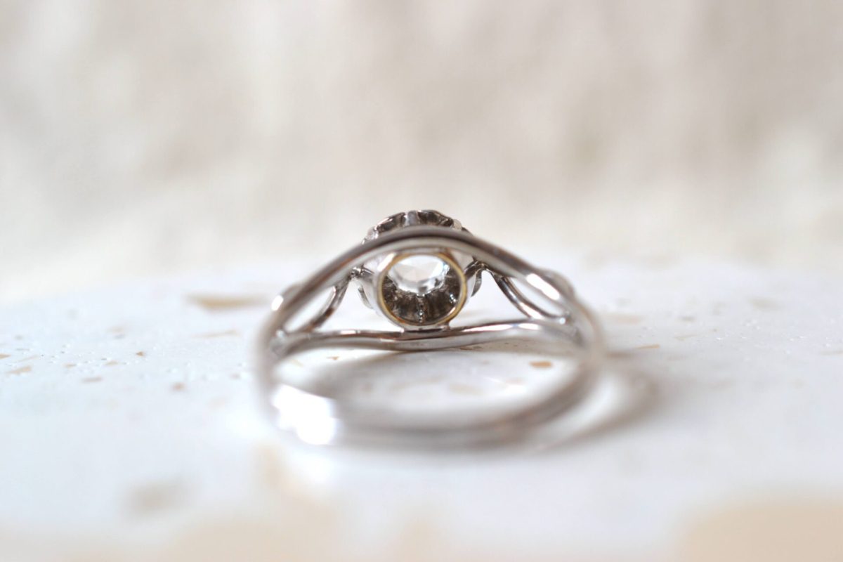 idée bague fiançailles or blanc