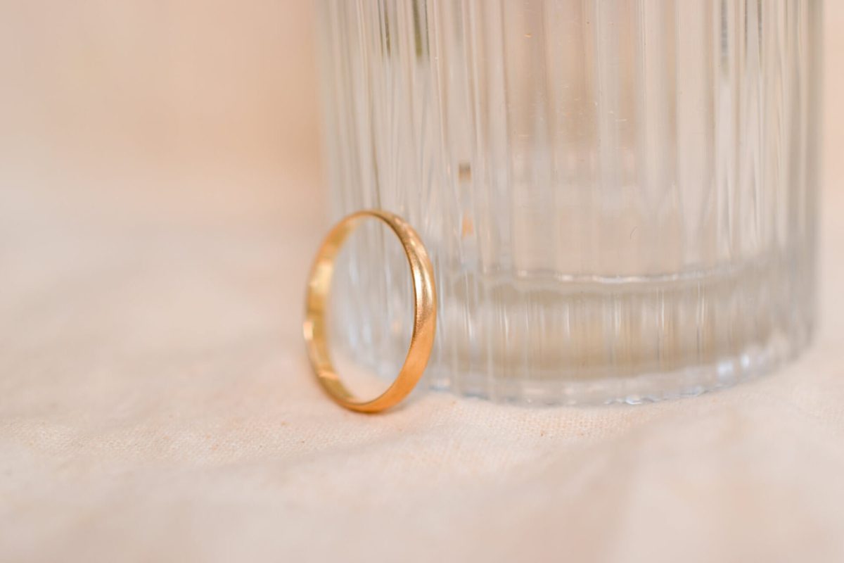 Alliance lisse en Or jaune 18 carats