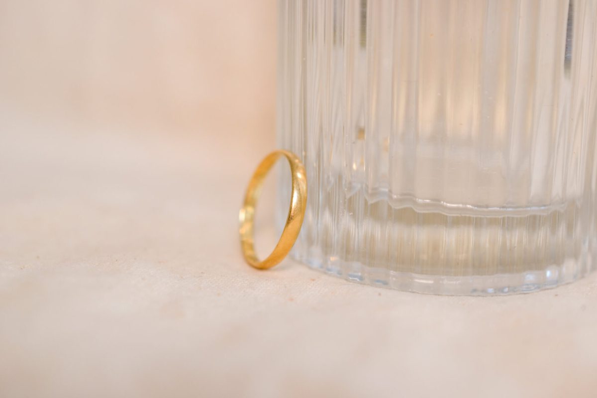 Alliance lisse en Or jaune 18 carats