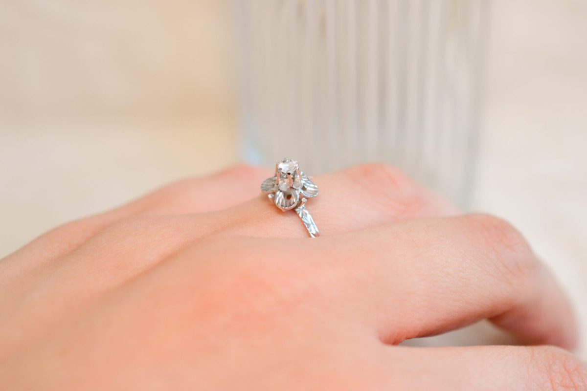 Bague de fiançailles Vintage en Or blanc 18 carats sertie d'un Oxyde