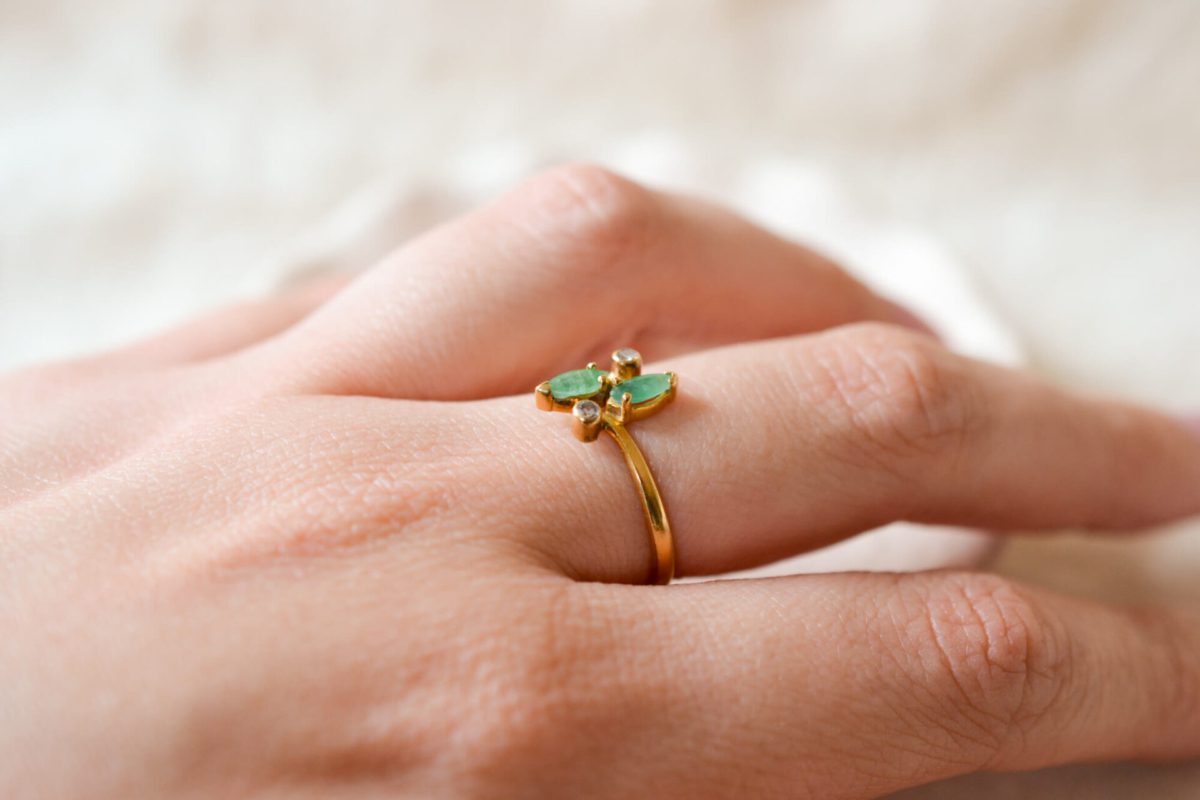 Bague de fiançailles Vintage en Or jaune 18 carats sertie d'Emeraudes et de Diamants