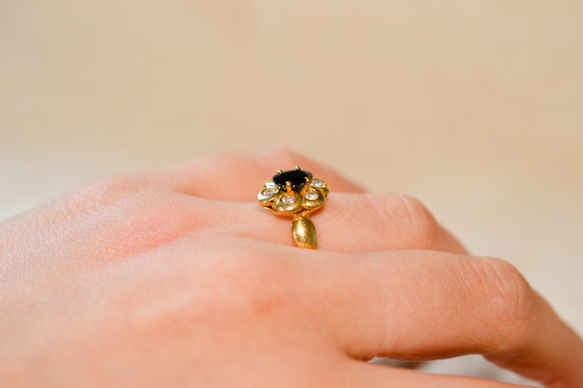 Bague de fiançailles Vintage en Or jaune 18 carats sertie d'un Saphir et de Diamants