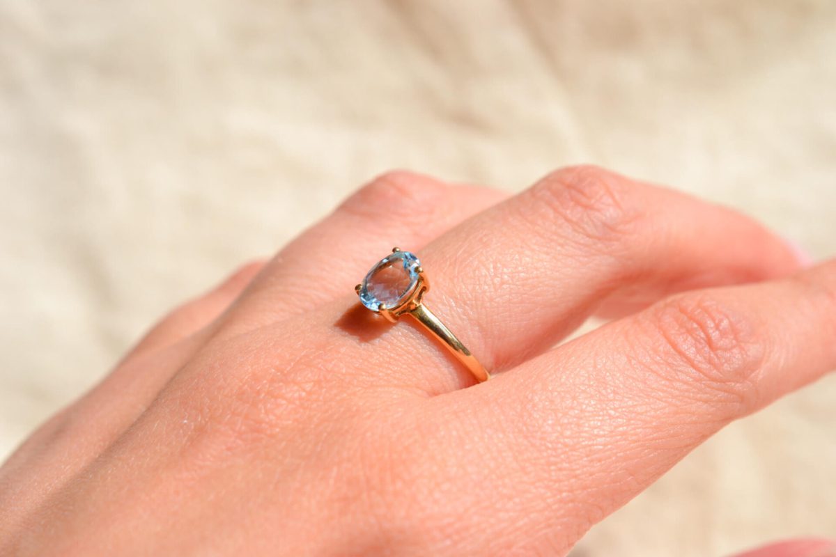 Bague de fiançailles Vintage en Or jaune 18 carats sertie d'une Aigue-Marine