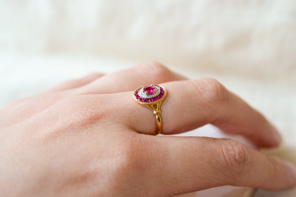 Bague de fiançailles Vintage en Or jaune 18 carats sertie de Rubis