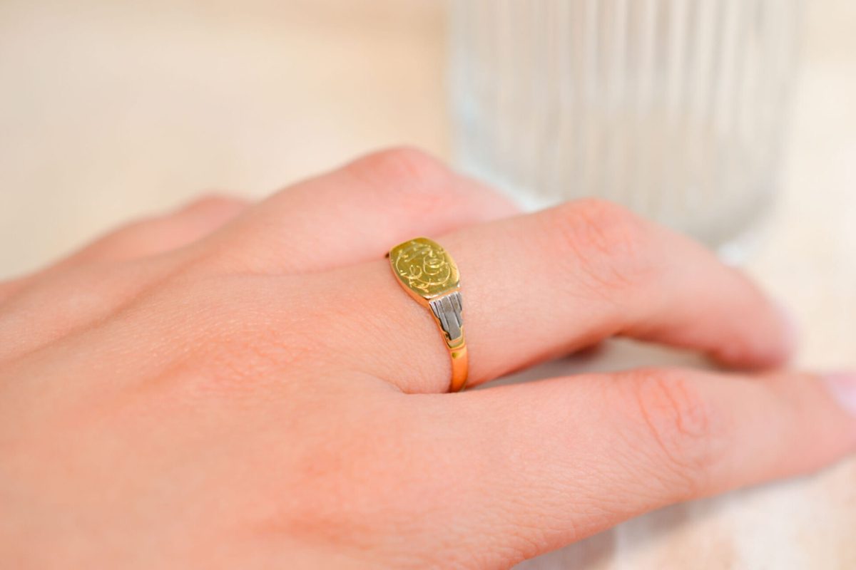 Bague de petit doigt en Or jaune et Or blanc 18 carats