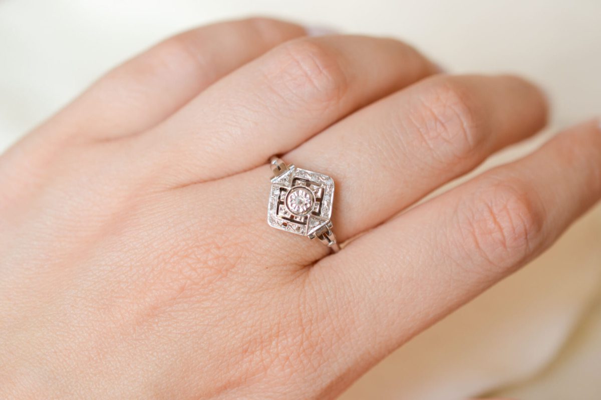 Bague de fiançailles Art Déco