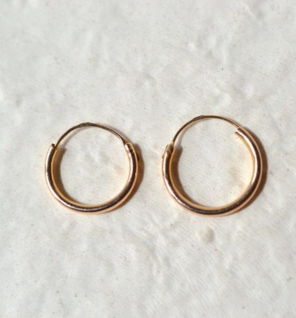 petites créoles or jaune 18 carats
