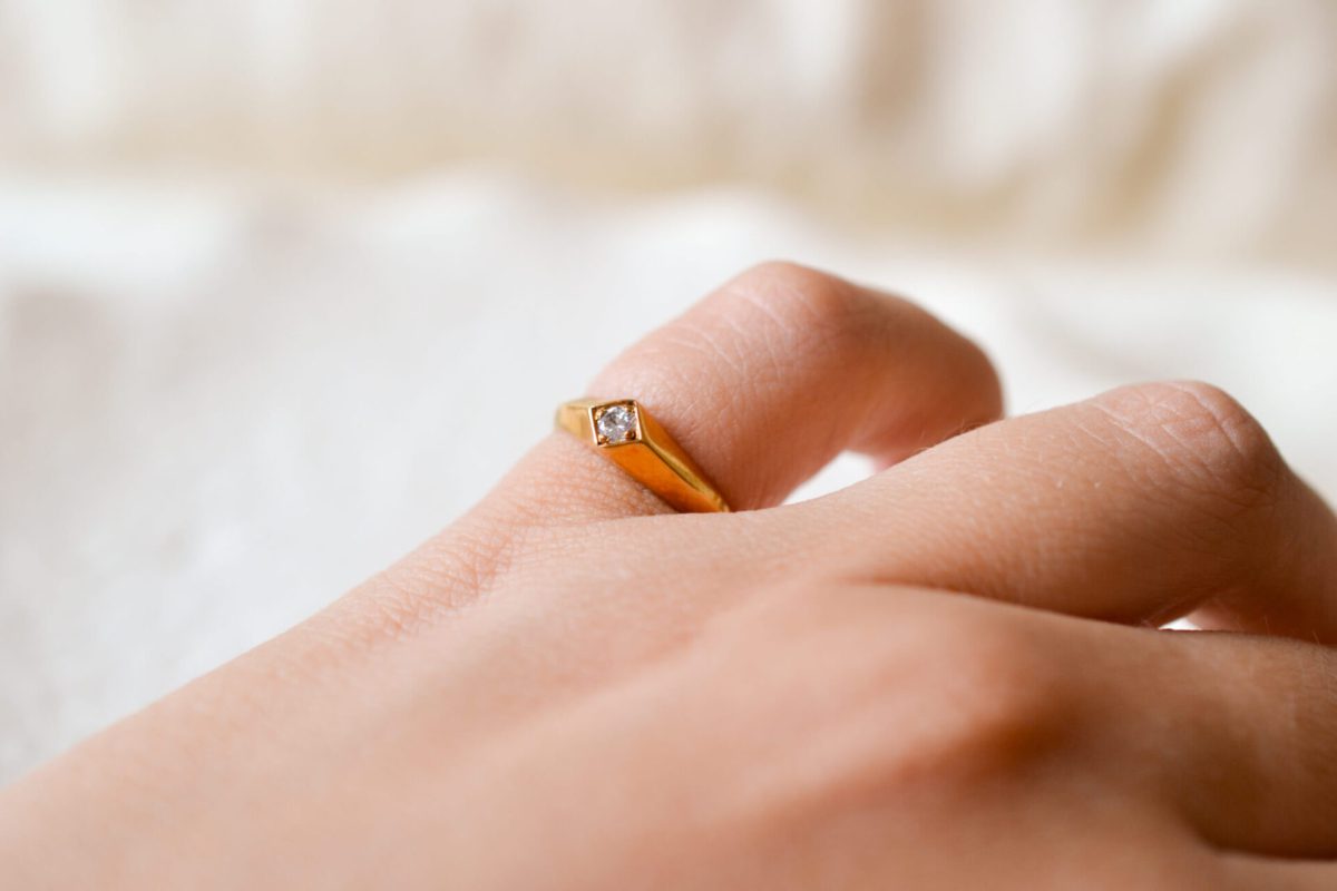 Bague Vintage en Or jaune 18 carats sertie d'un Diamant
