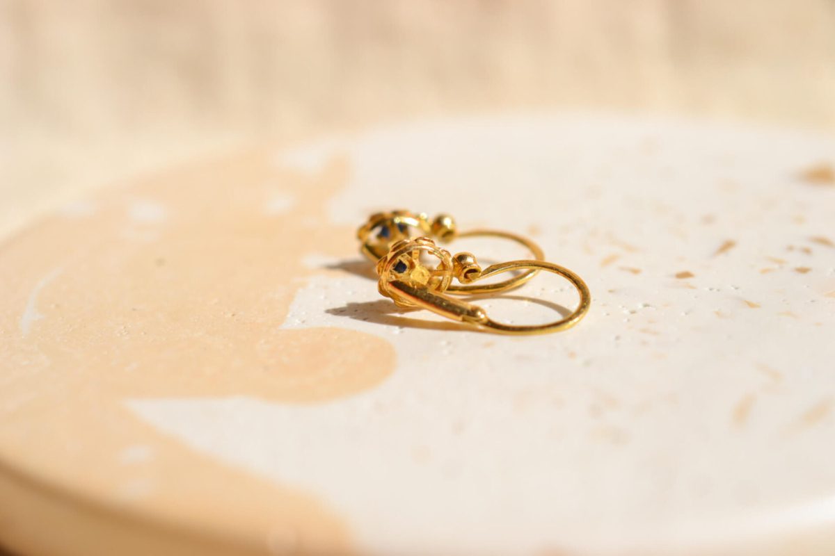 Dormeuses anciennes en Or jaune 18 carats