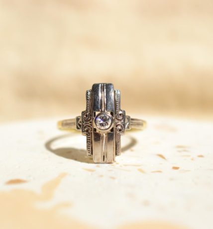 bague art deco or blanc vintage
