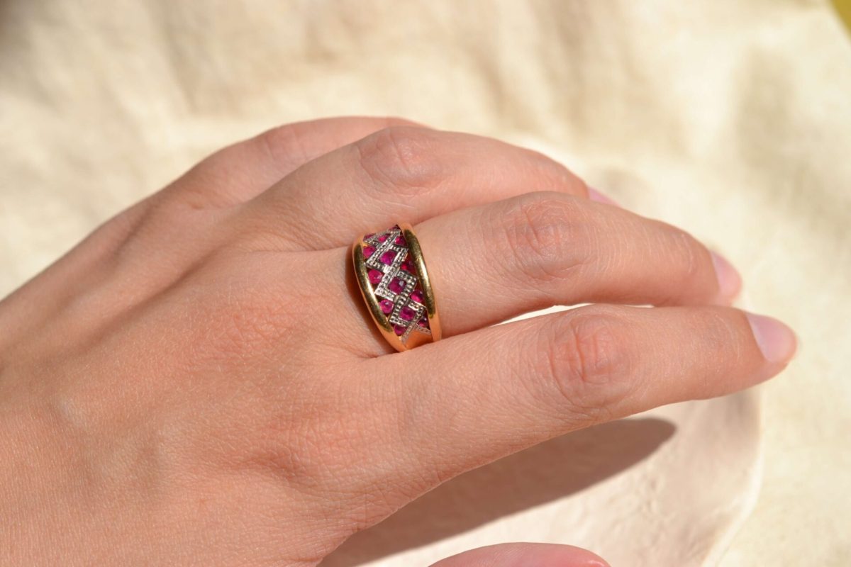 bague bandeau rubis ancienne