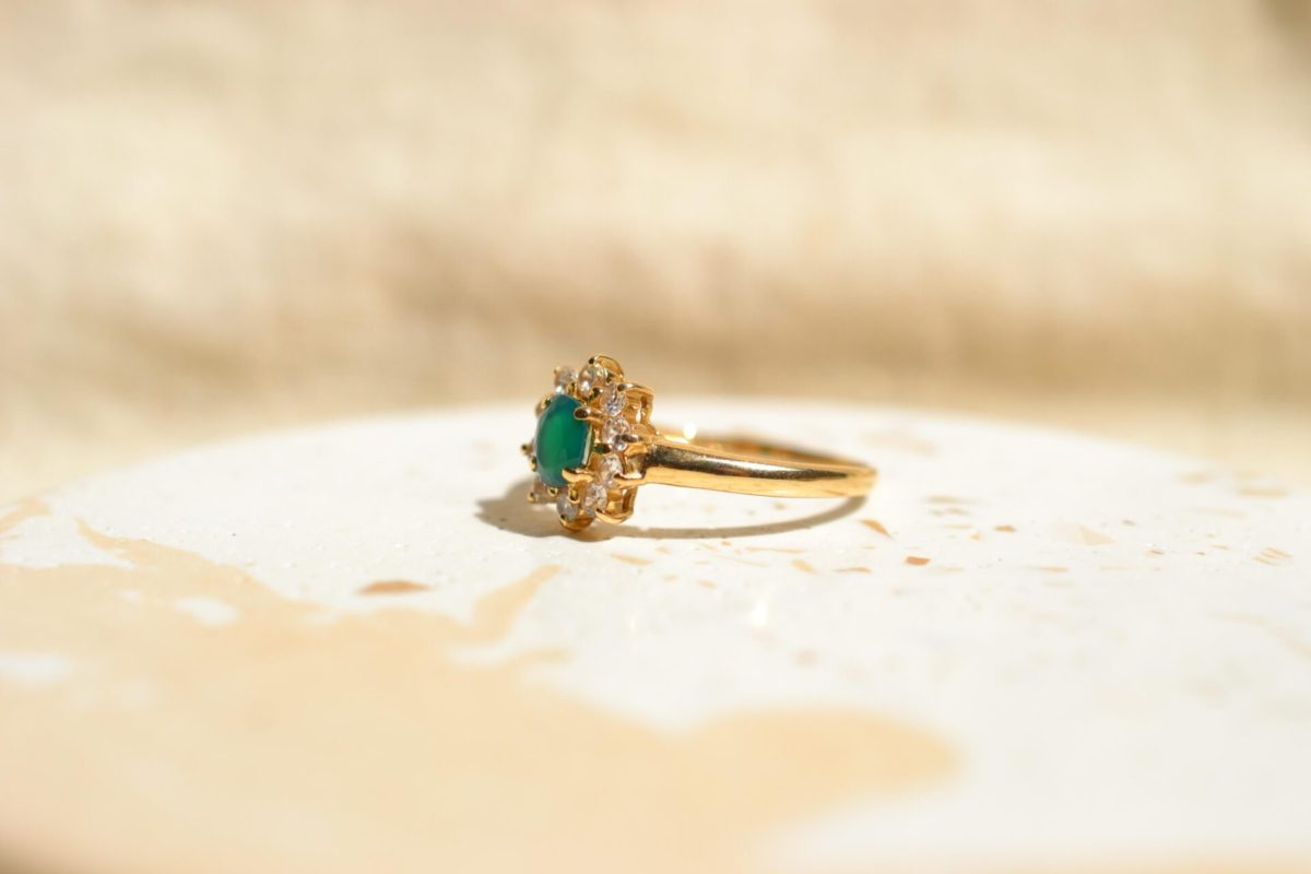 bague marguerite calcédoine diamants