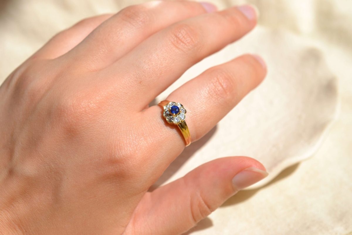 bague marguerite saphir oxydes