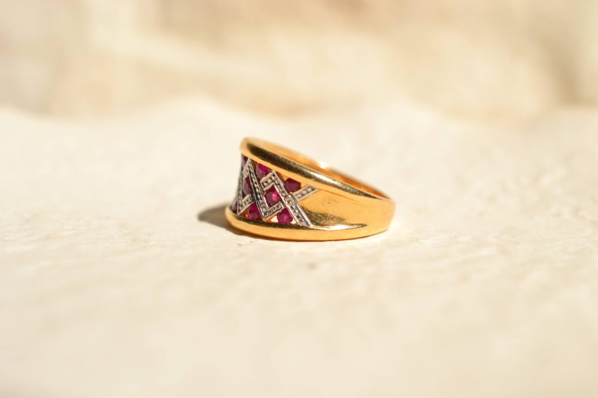 bague rubis vintage