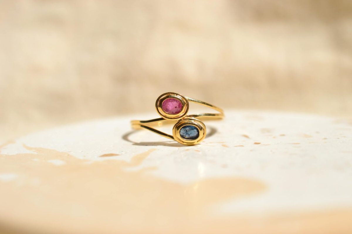 bague toi et moi saphir et rubis