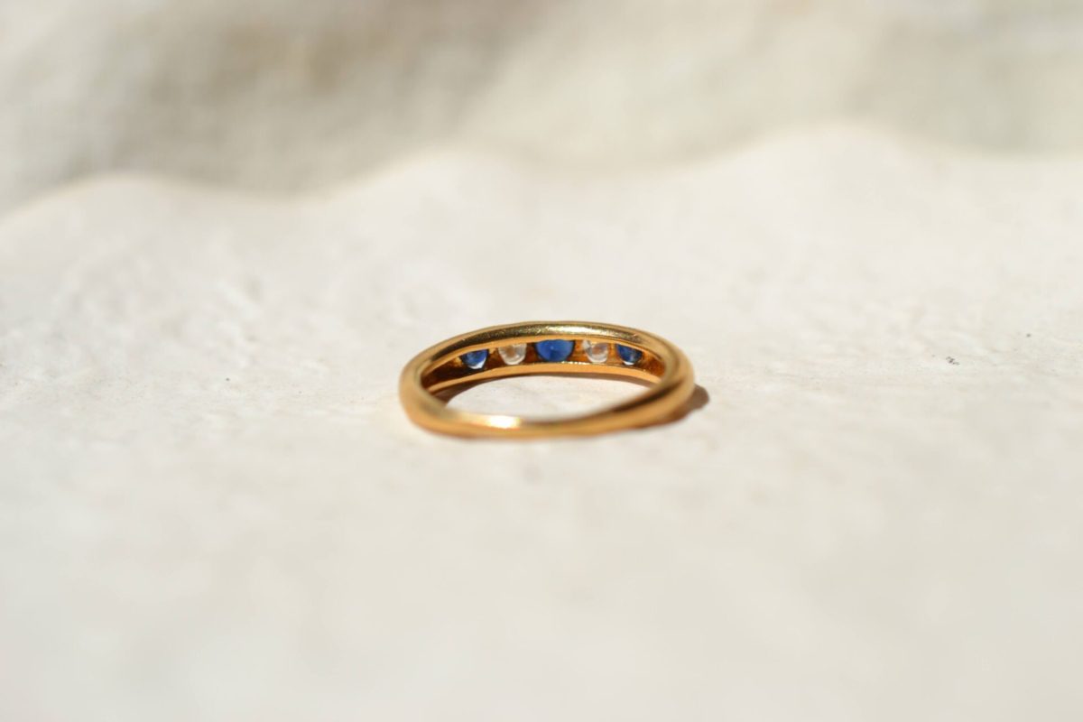 bague vintage saphirs diamants