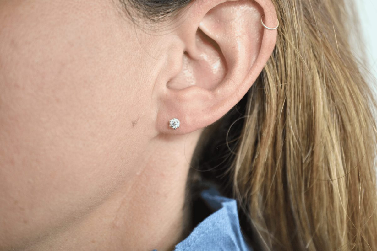puces d'oreilles diamants vintages