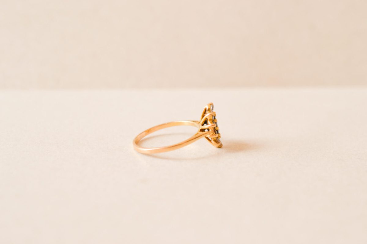 Bague Marguerite ancienne