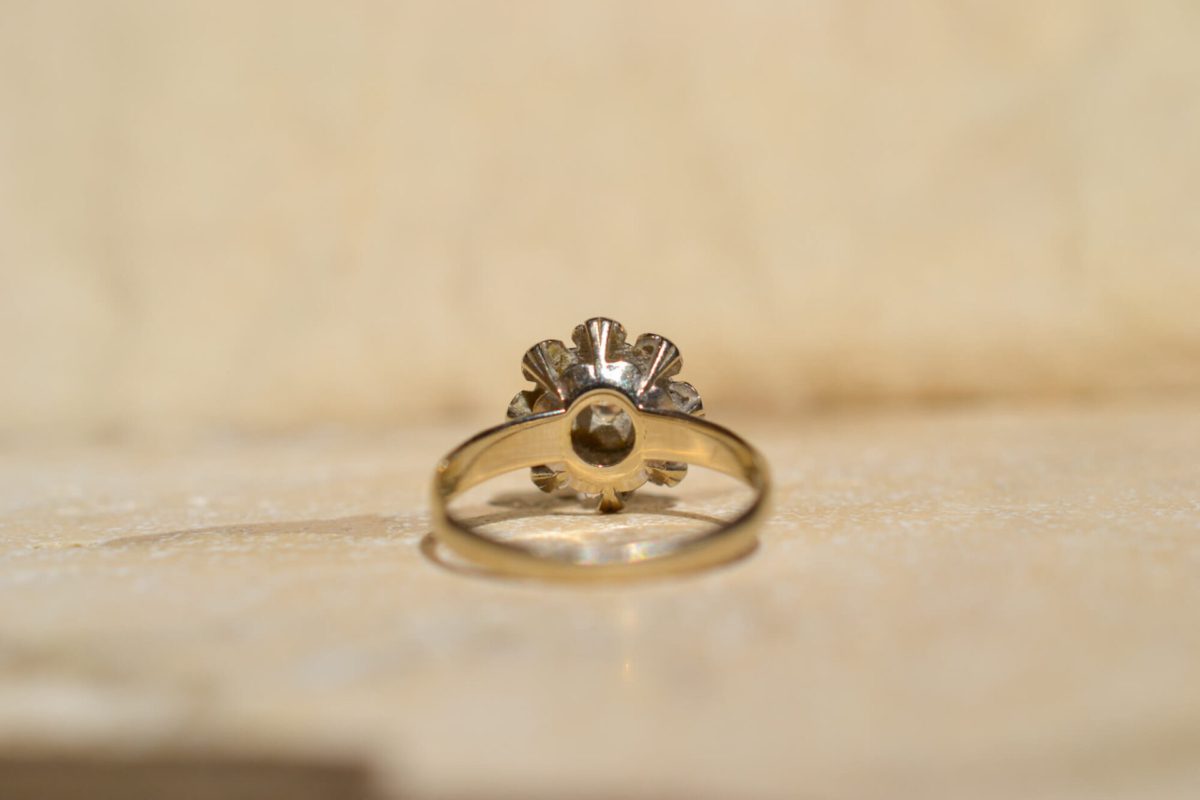 Bague Vintage Or blanc 18 carats