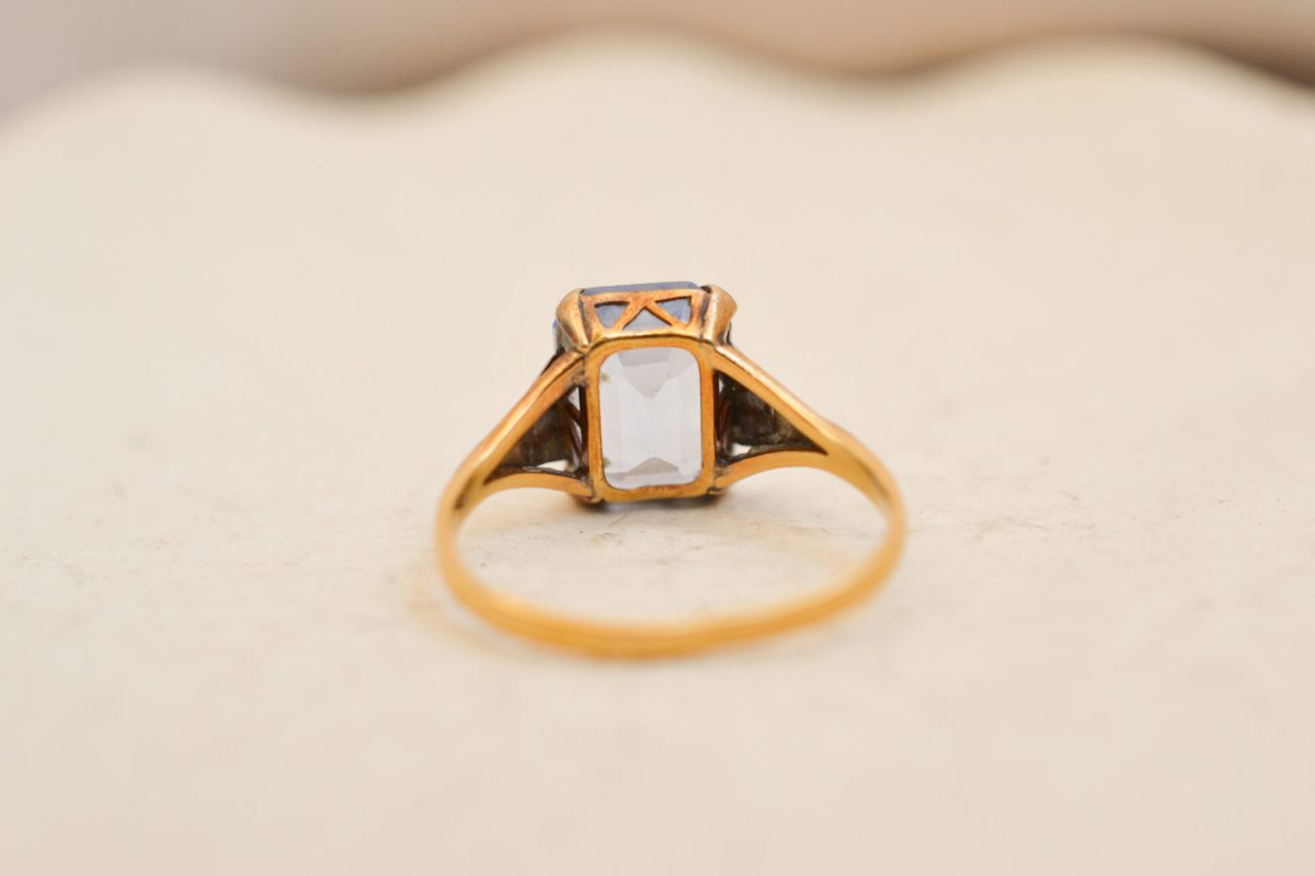 Bague Spinelle synthétique Verneuil taille émeraude