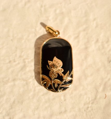 Pendentif en Or et Onyx ovale