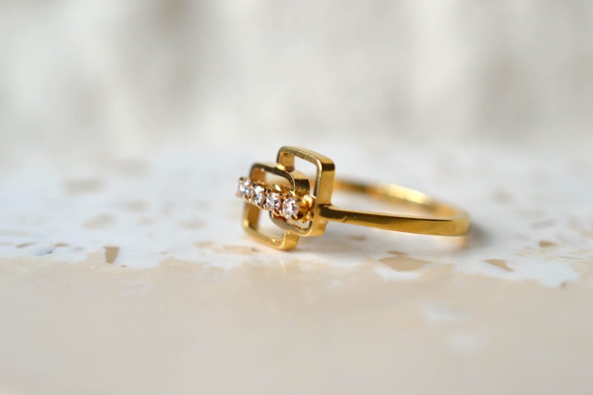 bague ancienne carrés diamants