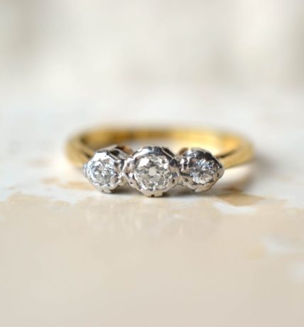 bague jarretière ancienne