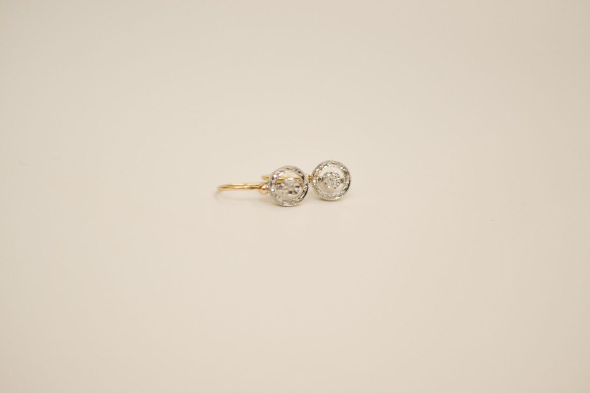 Boucles dormeuse ancienne Or et Diamant