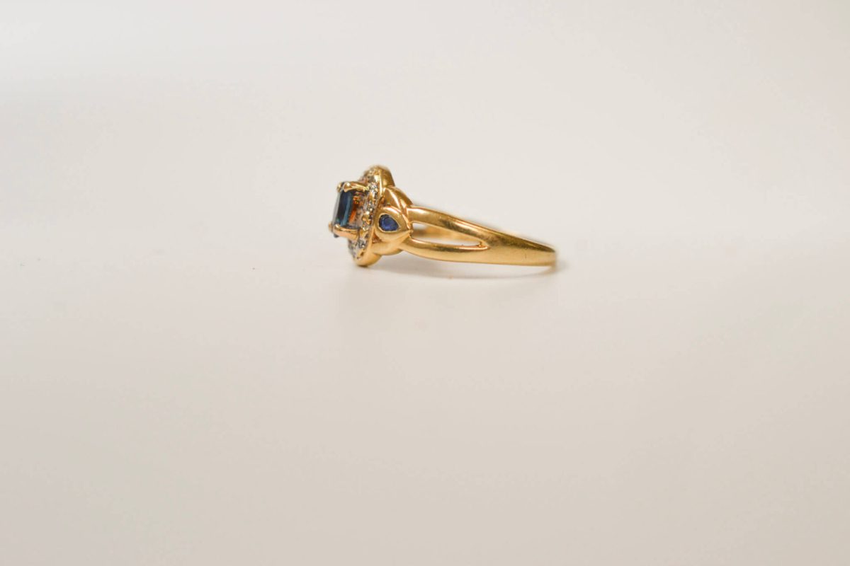 Bague Marguerite Saphirs et Diamants