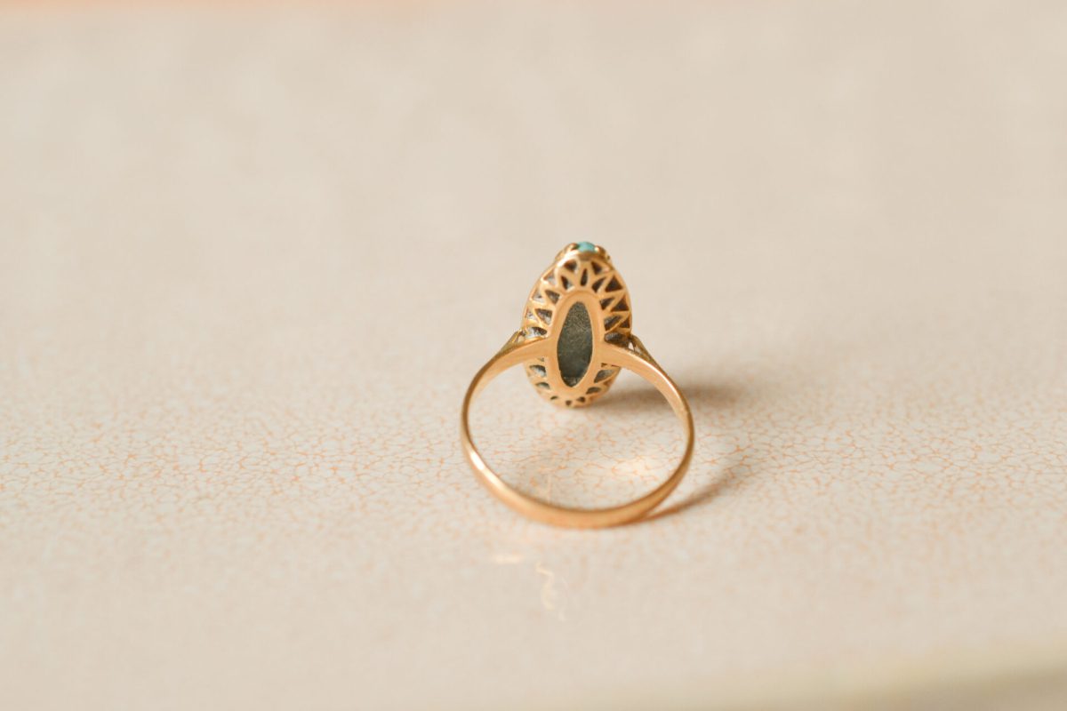Bague Vintage navette en Or