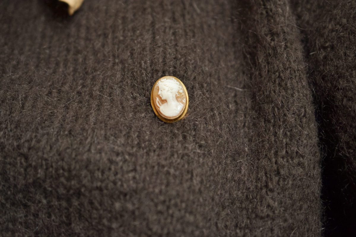 Pendentif et broche Camée