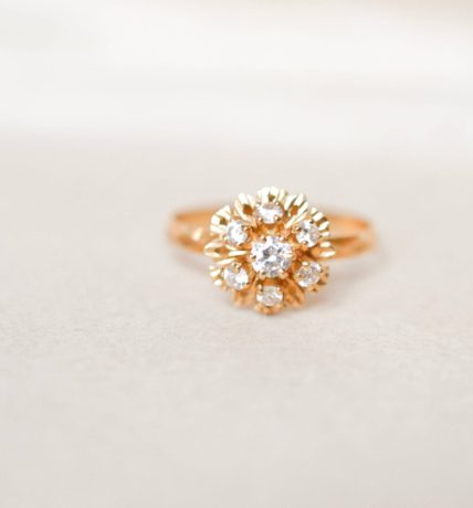 Bague Fleur Vintage 7 pierres blanches